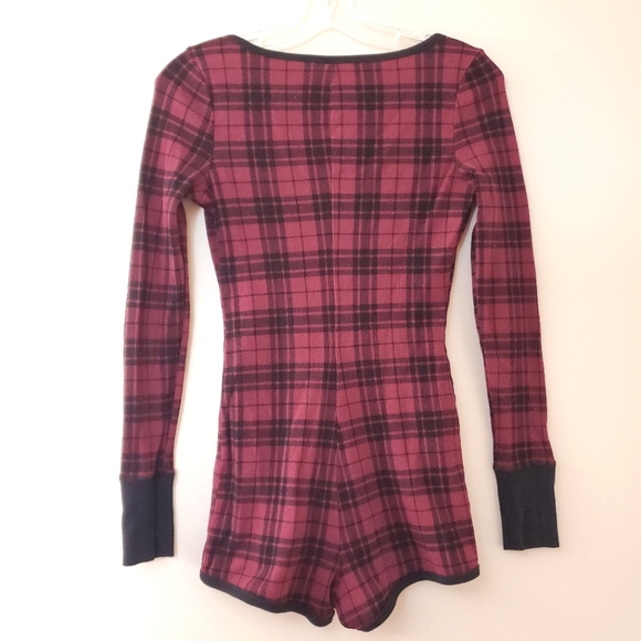 La Senza - Thermal waffle knit plaid pajama romper - Size S - Picture 4 of 5